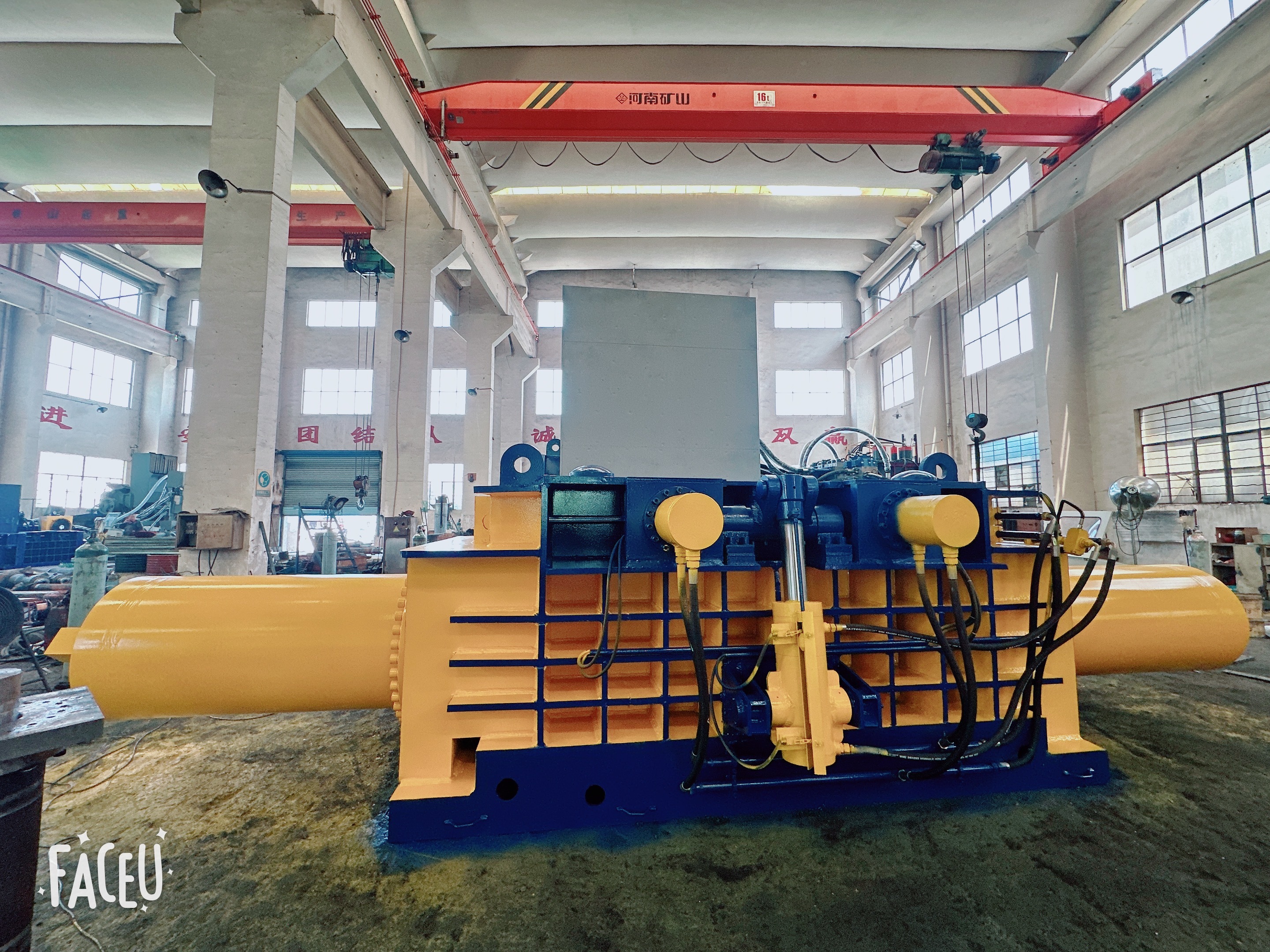 Najnowsze blogi firmy What Specifications Should Buyers Confirm Before Ordering a Scrap Metal Baler Machine?