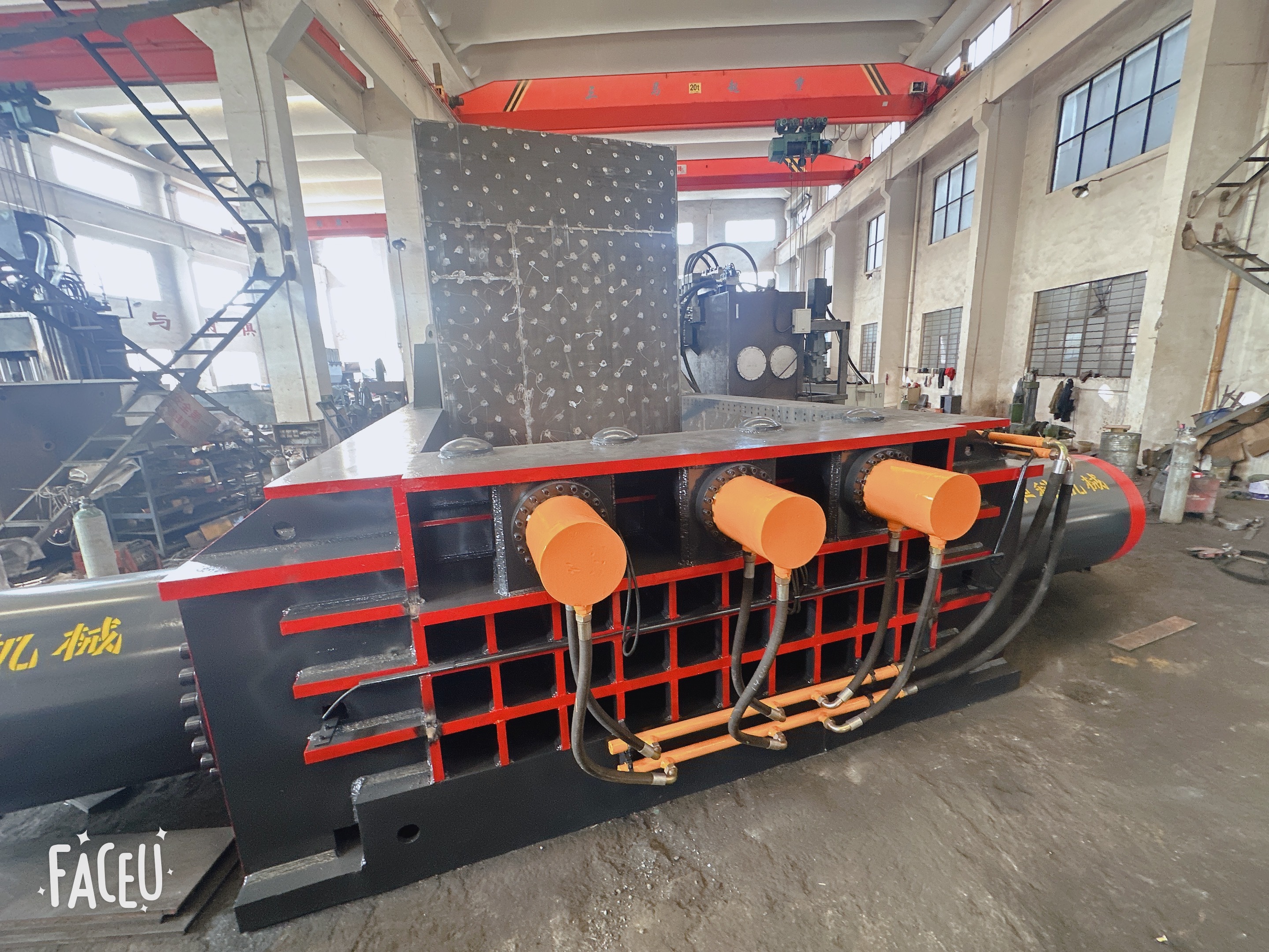Najnowsze blogi firmy PLC Automatic vs Manual Scrap Metal Baler: Which Control System Is Better for Your Recycling Plant?